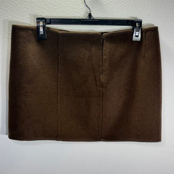LPA Brown Wool Blend Mini Skirt Size M Soft Fall Winter Neutral Chic - Picture 3 of 10